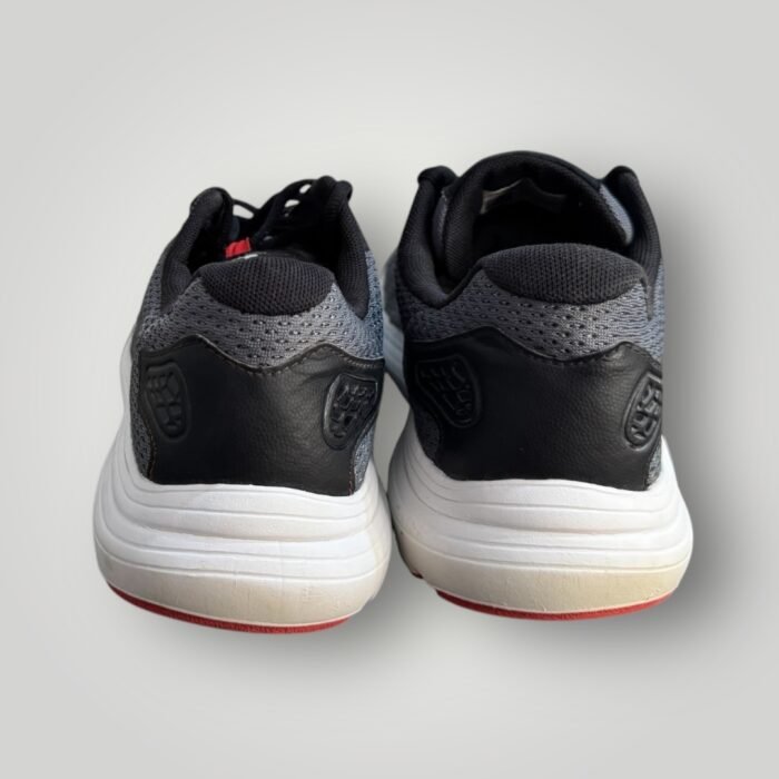 UNDER ARMOUR SURGE 2 RUNNING SHOES - Image 4