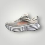 HOKA ONE BONDI 8