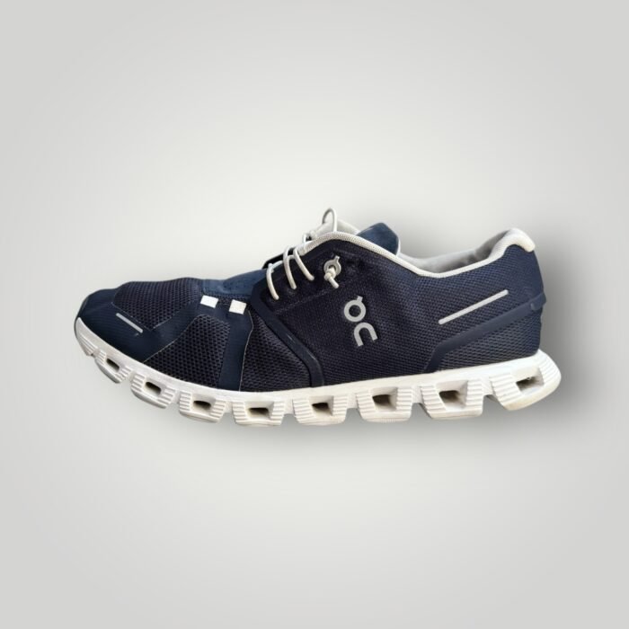 ON CLOUD 5 BLUE - Image 1