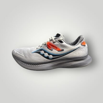 SAUCONY GUIDE 16
