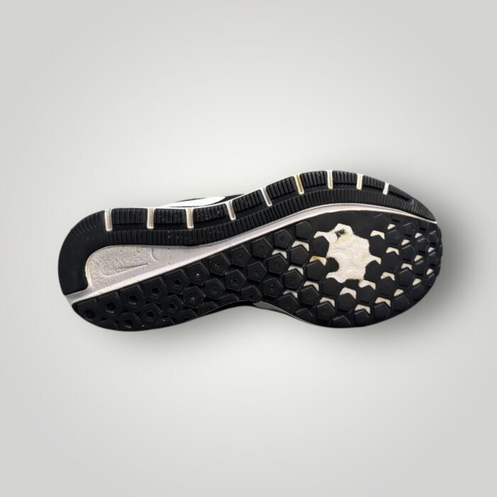 NIKE AIR ZOOM  STRUCTURE 22 SHIELD - Image 5