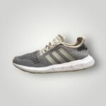 ADIDAS SWIFT RUN