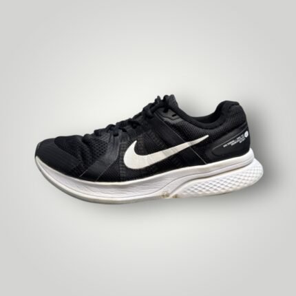 NIKE RUN SWIFT