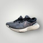 NIKE ZOOMX INVINCIBLE RUN FLYKNIT 2 - Image 3