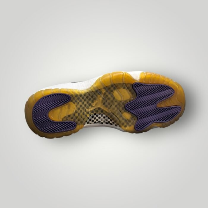 AIR JORDAN 11 RETRO CONCORD - Image 4