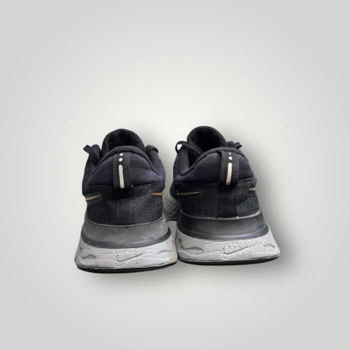 NIKE REACT INFINITY RUN FLYKNIT 2 - Image 4