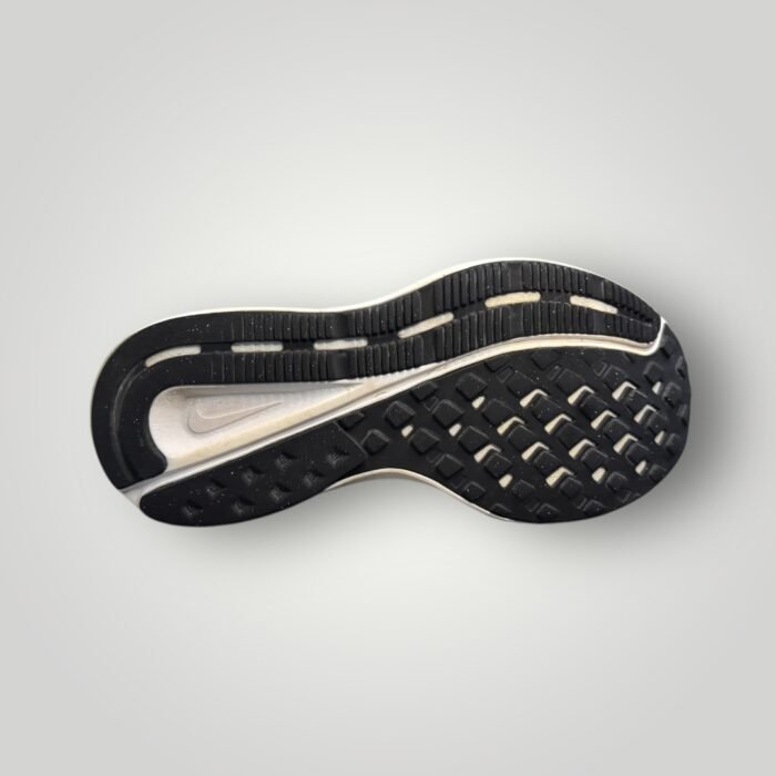 NIKE RUN SWIFT - Image 5