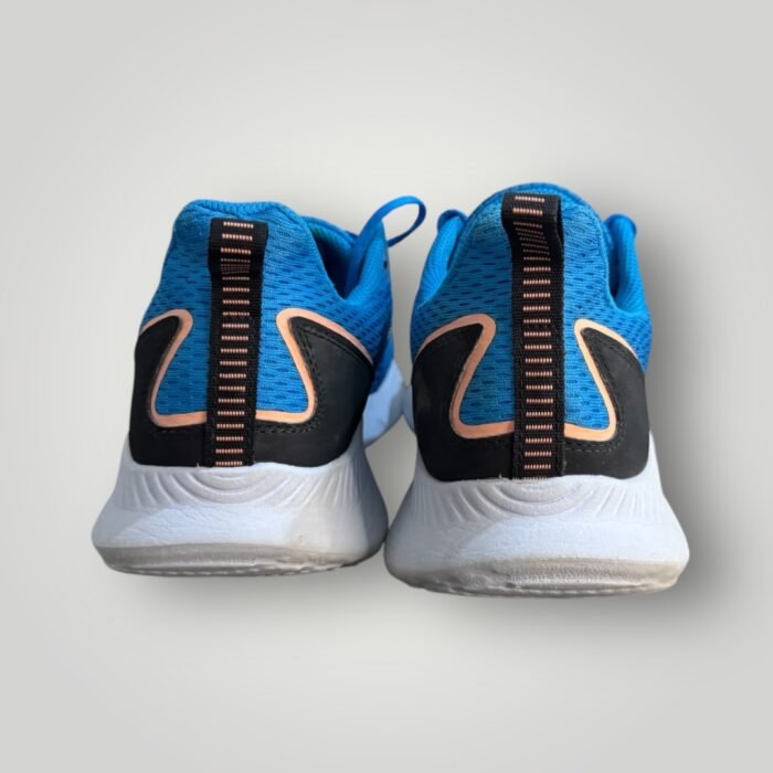 NEW BALANCE RYVAL RUN - Image 4