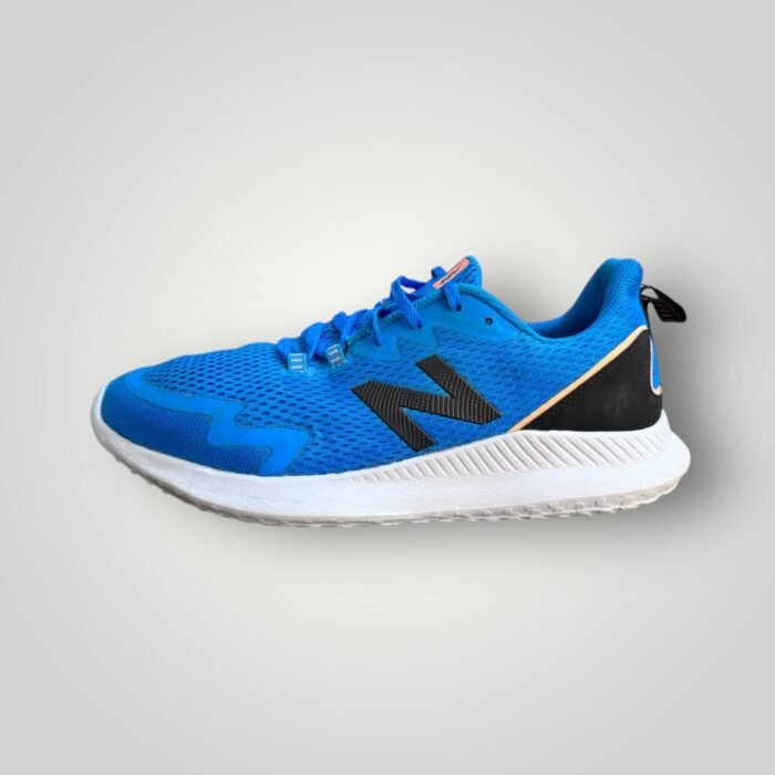 NEW BALANCE RYVAL RUN - Image 1