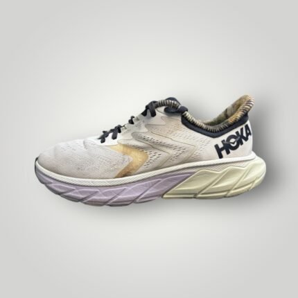 HOKA ONE ONE ARAHI 5